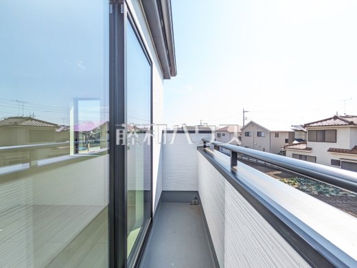 9号棟　バルコニー　【新座市石神２丁目】