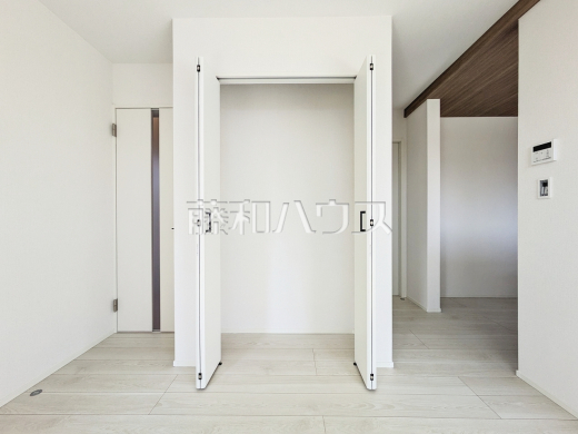 9号棟　収納　【新座市石神２丁目】