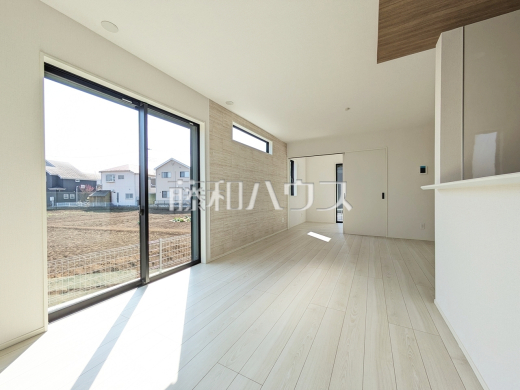 9号棟　リビング　【新座市石神２丁目】