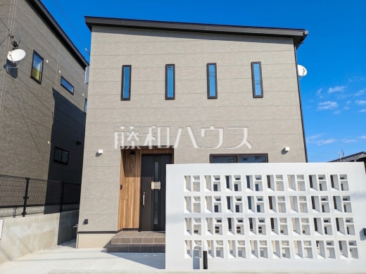 B号棟　外観　【与那原町字与那原】