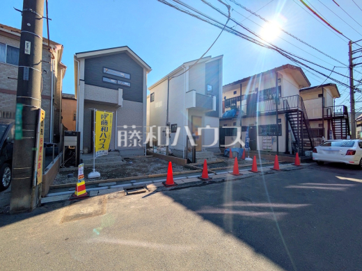 ≪接道状況≫周辺は落ち着いた雰囲気の住宅地です。小さなお子様がいるご家庭も安心です。【府中市是政１丁目】