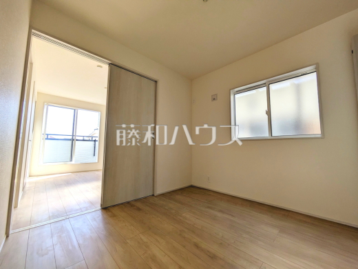 1号棟　居室　【府中市是政１丁目】