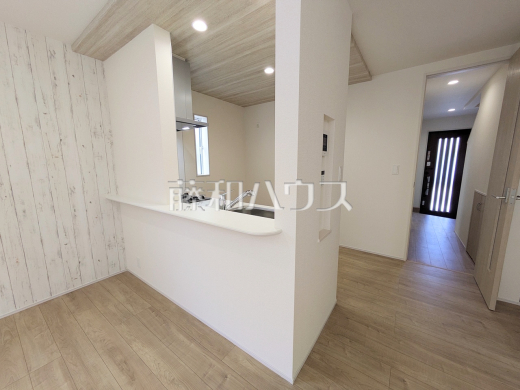 2号棟　キッチン　【府中市是政１丁目】