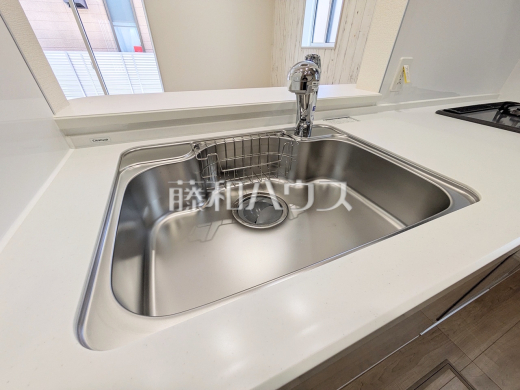 2号棟　キッチンシンク　【府中市是政１丁目】