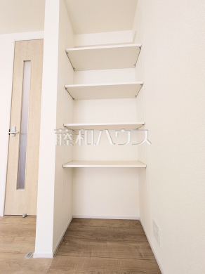 2号棟　収納　【府中市是政１丁目】