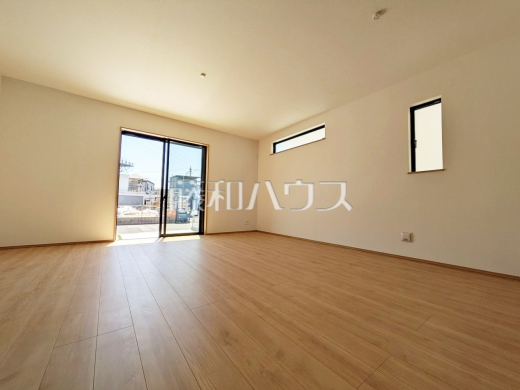 2号棟　リビング　【府中市日新町５丁目】
