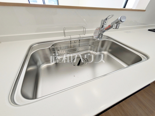 2号棟　シンク　【府中市日新町５丁目】