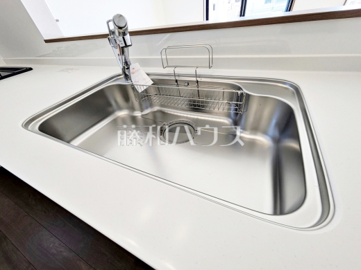 3号棟　シンク　【府中市日新町５丁目】