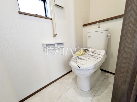 3号棟　トイレ　【府中市日新町５丁目】