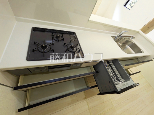 キッチン　【調布市深大寺東町６丁目】