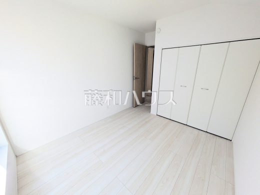 居室　【調布市深大寺東町６丁目】