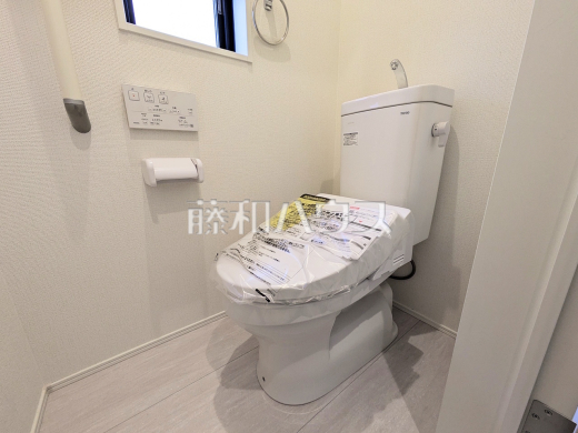トイレ　【調布市深大寺東町６丁目】