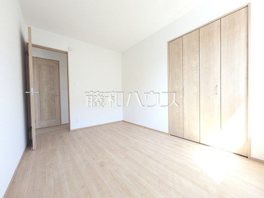 A号棟　居室　【日野市落川】