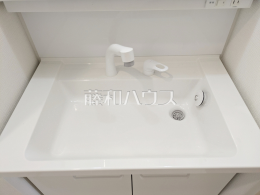 B号棟　洗面室　【日野市落川】