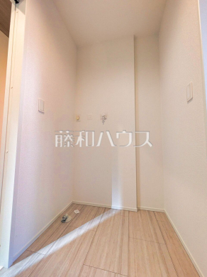 ≪1号棟　洗濯機置き場≫【府中市是政２丁目】