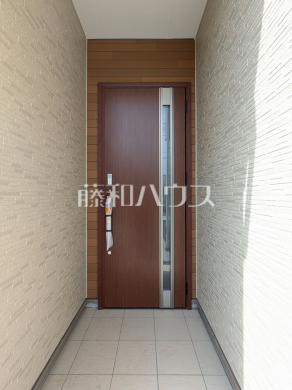 2号棟　玄関　【八王子市下恩方町】