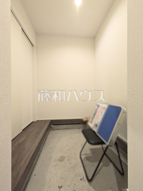 2号棟　シューズクローク　【東村山市恩多町１丁目】