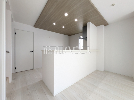 2号棟　キッチン　【国立市泉３丁目】