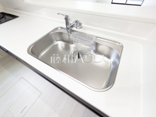 2号棟　キッチンシンク　【国立市泉３丁目】