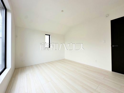 1号棟　居室　【府中市多磨町２丁目】