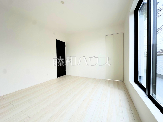 1号棟　居室　【府中市多磨町２丁目】