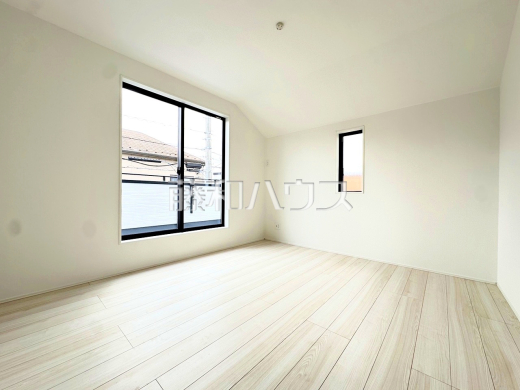 1号棟　居室　【府中市多磨町２丁目】