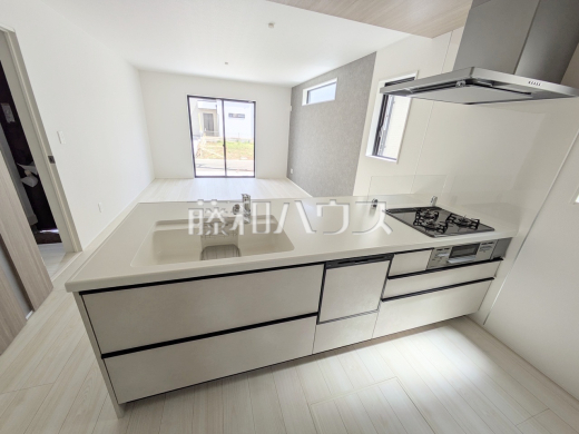 3号棟　キッチン　【府中市多磨町２丁目】