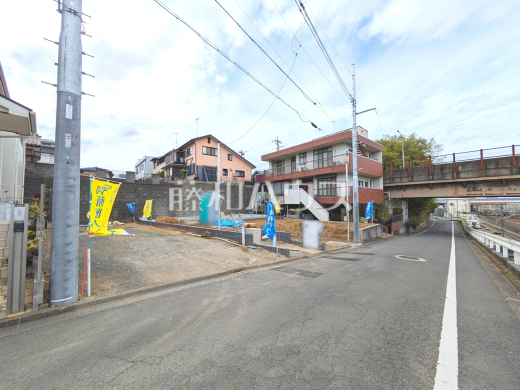 接道状況および現場風景　【日野市大坂上３丁目】