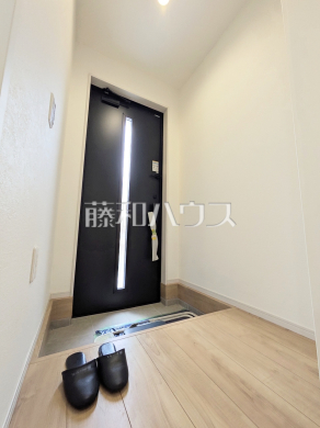 1号棟　内玄関　【調布市深大寺東町４丁目】