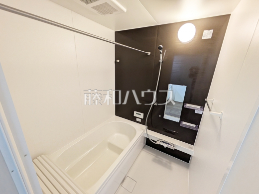 2号棟　浴室　【調布市深大寺東町４丁目】