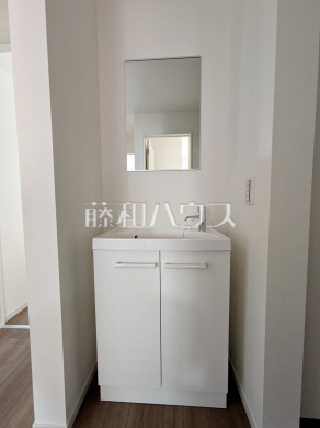 洗面室　【調布市柴崎１丁目】