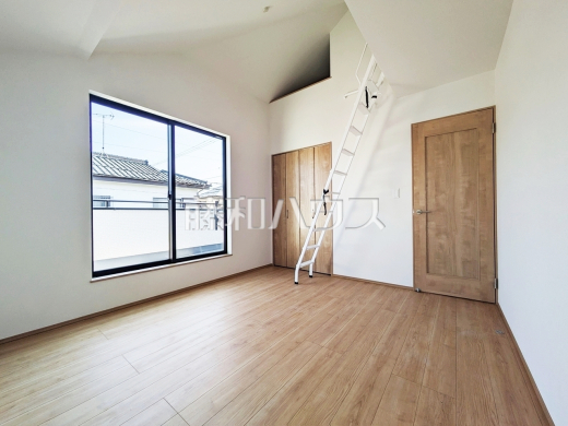 B号棟　居室　【立川市栄町２丁目】