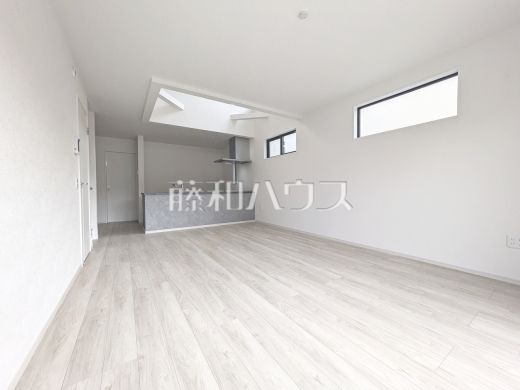 2号棟　リビング　【東村山市諏訪町１丁目】
