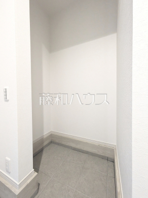 2号棟　土間収納　【東村山市諏訪町１丁目】