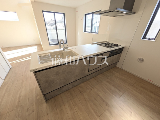 キッチン 【西東京市南町4丁目】