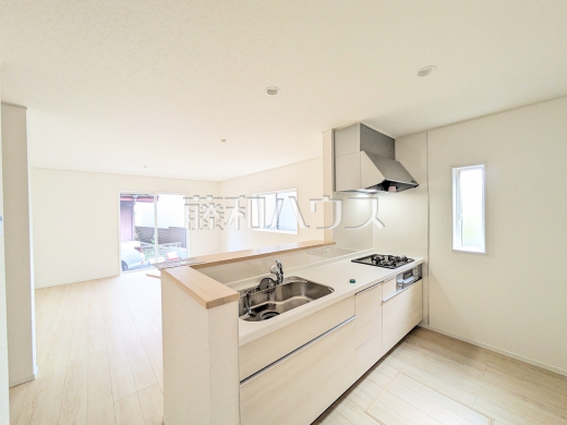 キッチン　【国分寺市西町５丁目】