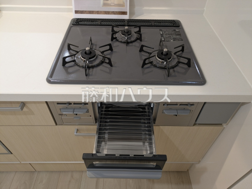 2号棟　キッチンコンロ・グリル　【朝霞市幸町１丁目】