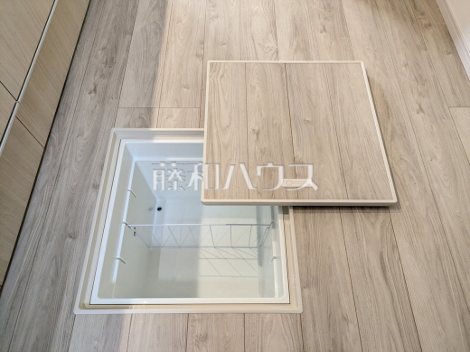 床下収納　【八王子市高尾町】