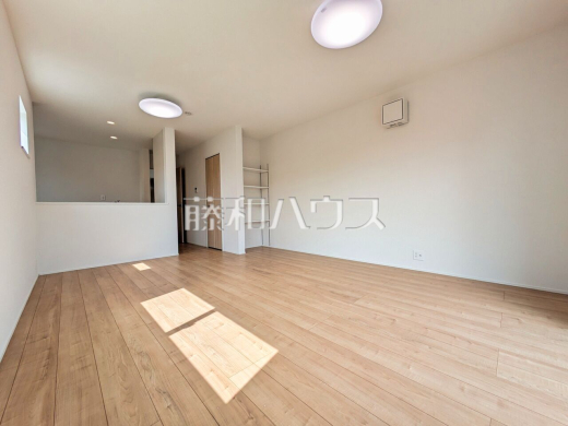 3号棟　リビング　【八王子市川口町】