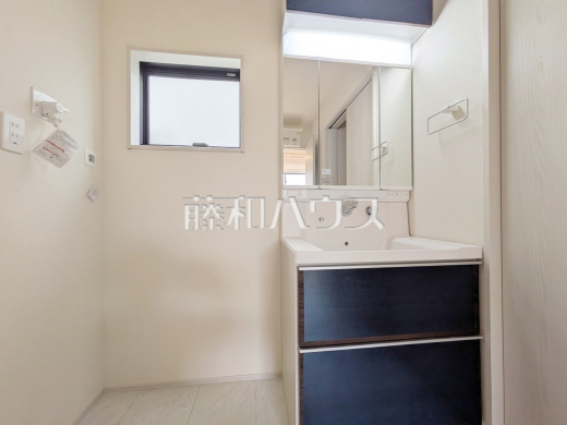 1号棟　洗面室　【立川市砂川町７丁目】