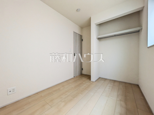 居室　【小平市学園東町１丁目】