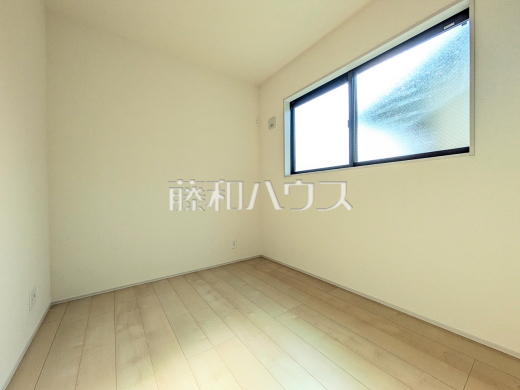 居室　【小平市学園東町１丁目】