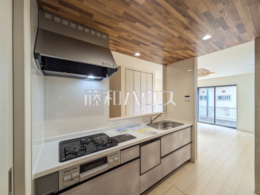 キッチン　【小平市学園東町１丁目】