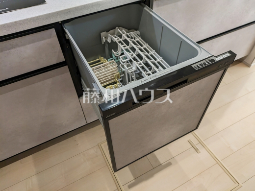 食器洗浄乾燥機　【小平市学園東町１丁目】　後片付けの救世主！ 食洗機付きシステムキッチン
