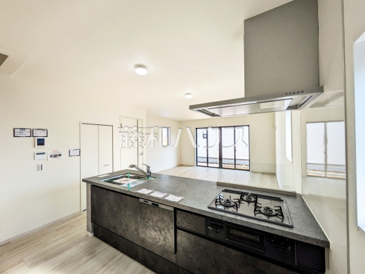 ２号棟　キッチン　【国分寺市高木町１丁目】