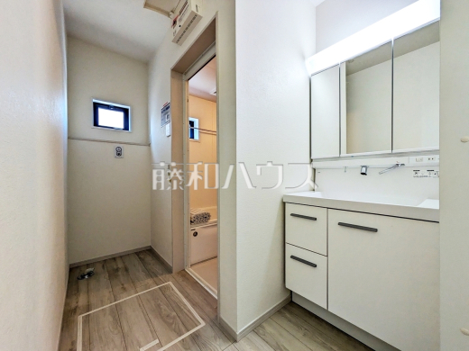 4号棟　洗面室　【国分寺市高木町１丁目】