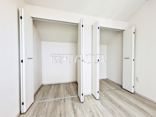 4号棟　収納　【国分寺市高木町１丁目】