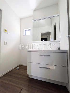 1号棟　洗面室　【府中市分梅町５丁目】
