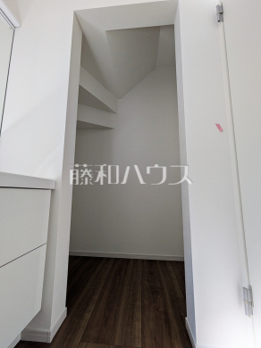 1号棟　リネン庫　【府中市分梅町５丁目】