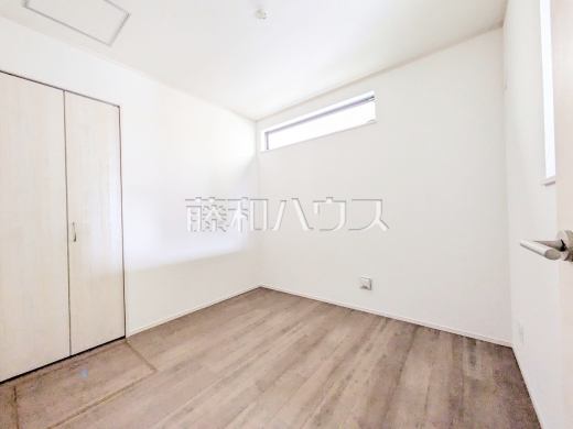 納戸　【練馬区中村南１丁目】